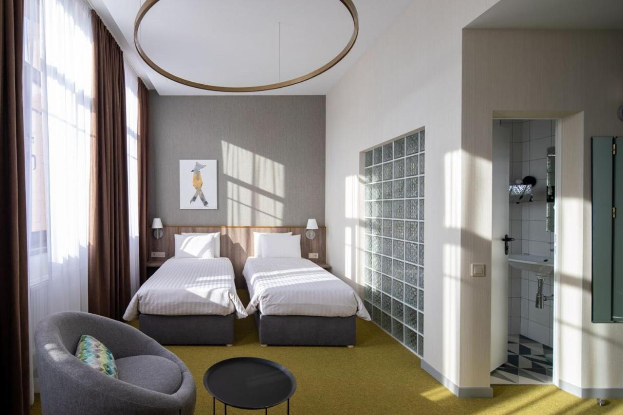 Four Rooms City Charkiv Exteriör bild